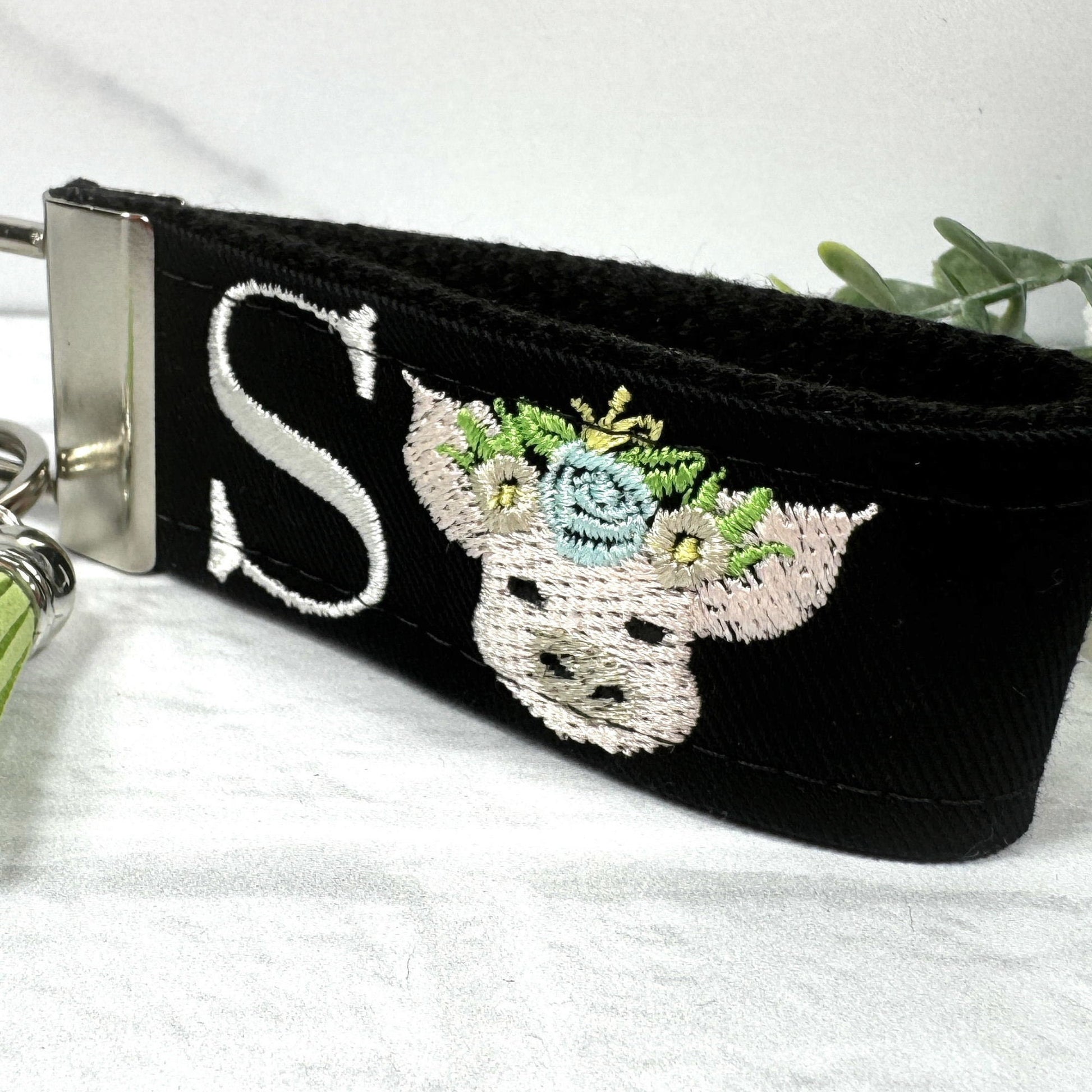 Pig Keychain, Pig Gifts, Pig Gift, Backpack Keychain, Letter Keychain, Embroidered Keychain, Cool Keychain, Luggage Tag, Pet Pig, Cute Pig