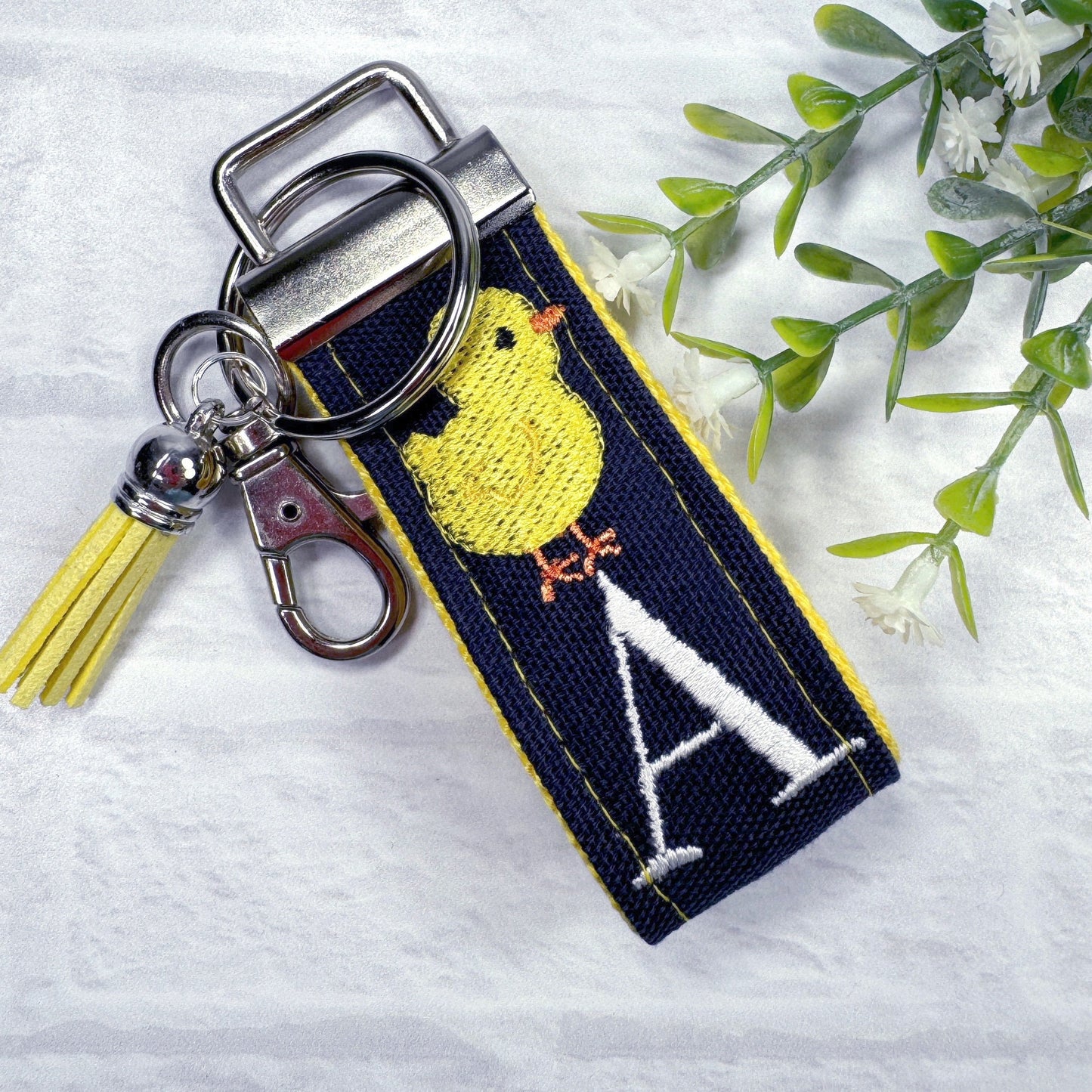 Chick Keychain, Baby Chick, Stress Relief Gift, Preschool Teacher Gift, Baby Chicks, Cheer up Gift, Farm Animals, Kids keychain, Initial