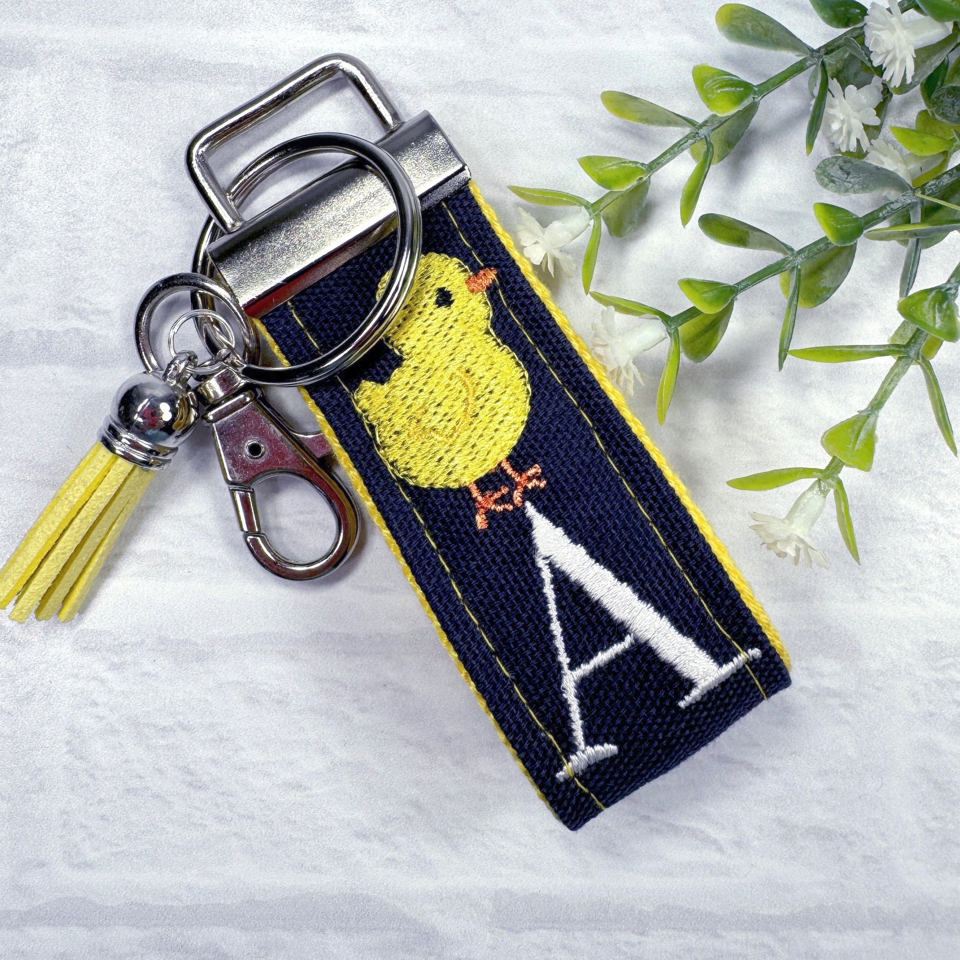 Chick Keychain, Baby Chick, Stress Relief Gift, Preschool Teacher Gift, Baby Chicks, Cheer up Gift, Farm Animals, Kids keychain, Initial