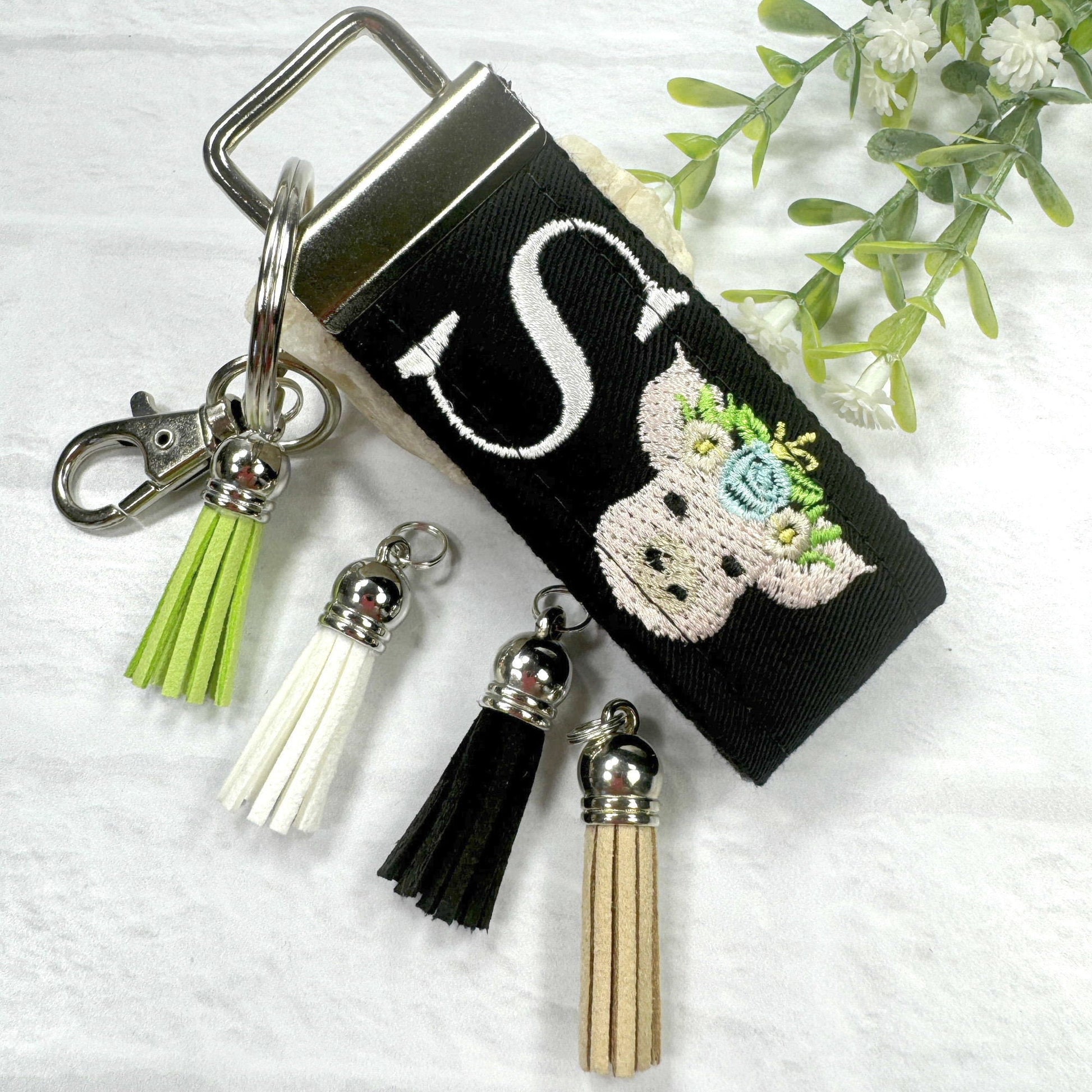 Pig Keychain, Pig Gifts, Pig Gift, Backpack Keychain, Letter Keychain, Embroidered Keychain, Cool Keychain, Luggage Tag, Pet Pig, Cute Pig