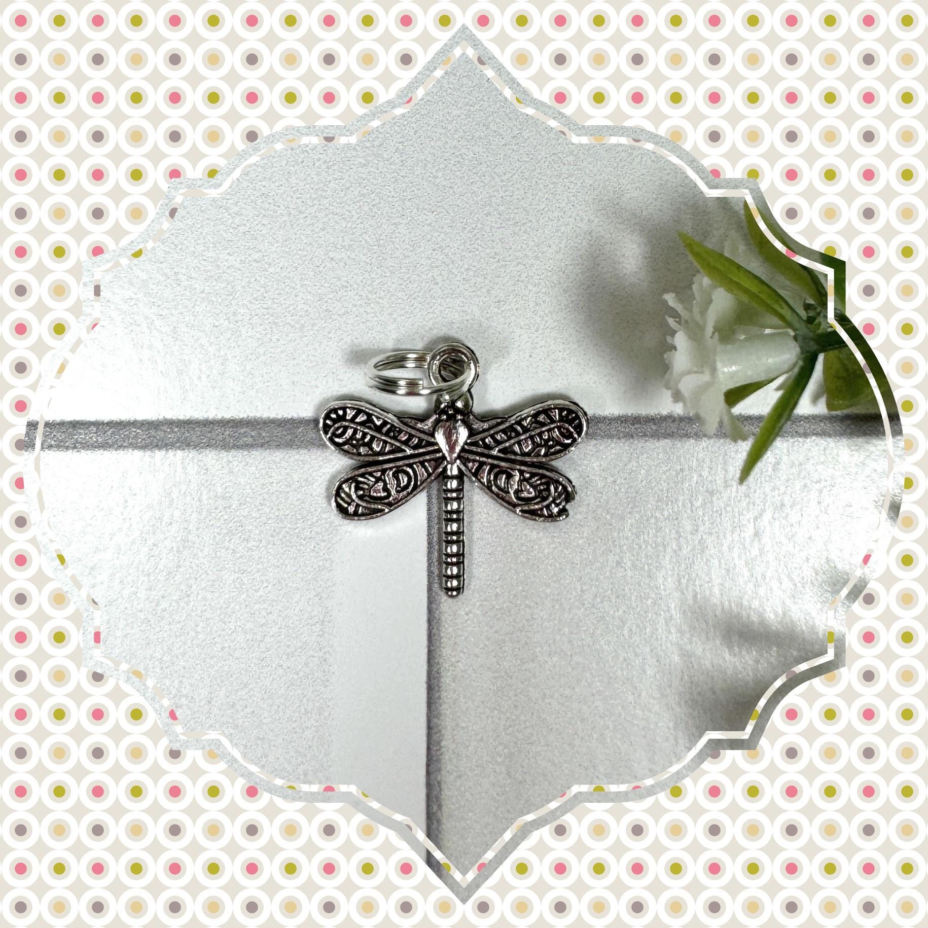 Dragonfly Keychain, Dragonfly Gifts, Dragonflys, Backpack Keychain, Letter Keychain, Embroidered Keychain, Cool Keychain, Luggage Tag