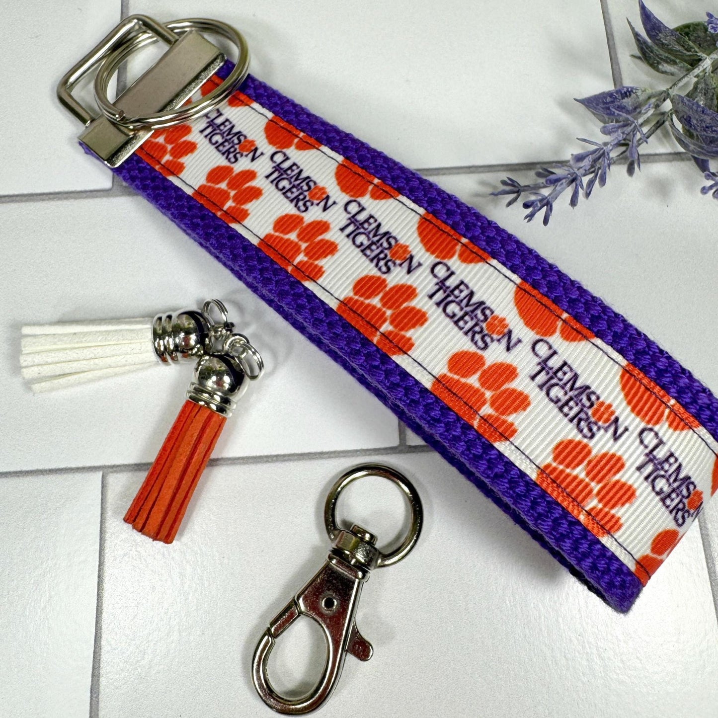 Clemson Keychain, Approved Crafter License Holder, Clemson Gifts, Clemson Fan, Clemson University, Clemson Graduate, Clemson Student