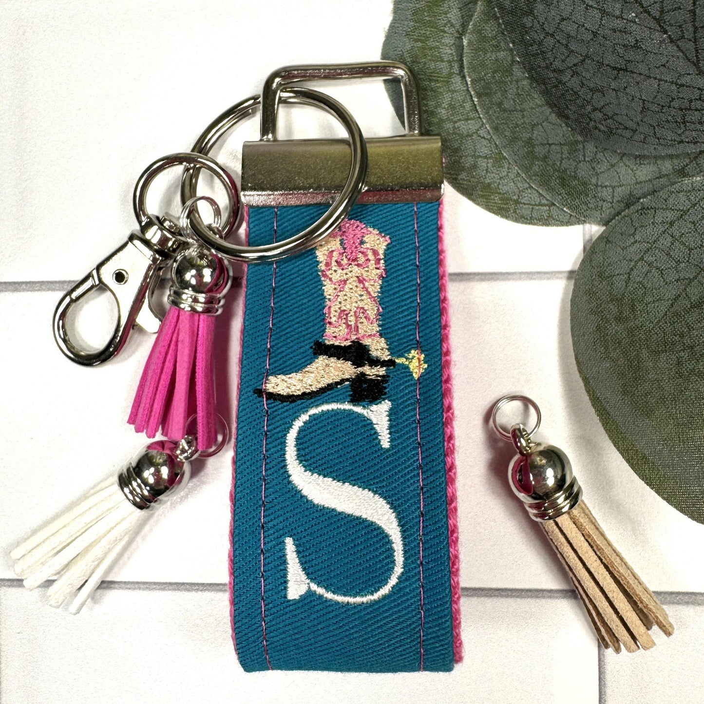 Cowboy Boots Keychain, Western Keychain, Western Gifts, Cowboy Gifts, Personalized Gift, Cowgirl, Personalized Keychain, Luggage Tag