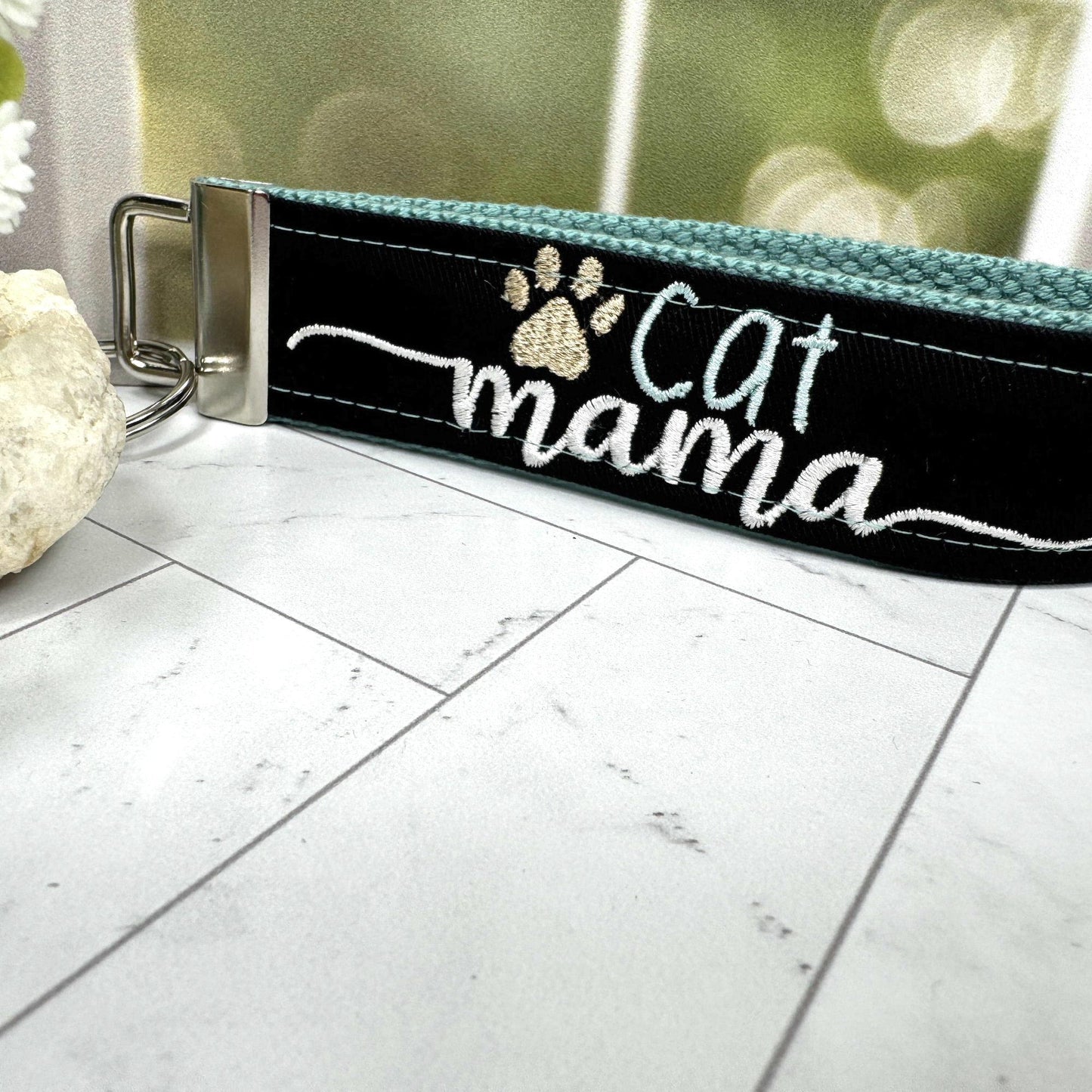 Cat Mama Keychain, Cat Paw, Vet Tech Gift, Cat Lover Gift Ideas, Embroidered Keychain, Adopt a Pet, Cat Sitter, Cat Adoption, Cat keychain