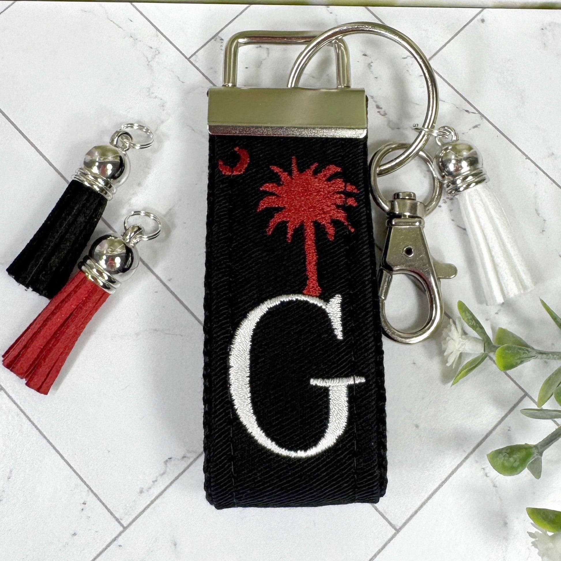 Palmetto Tree and Crescent Moon Keychain, South Carolina Gifts, Customizable Keychain, Initial Keychain, Luggage Tag, Retirement Gifts