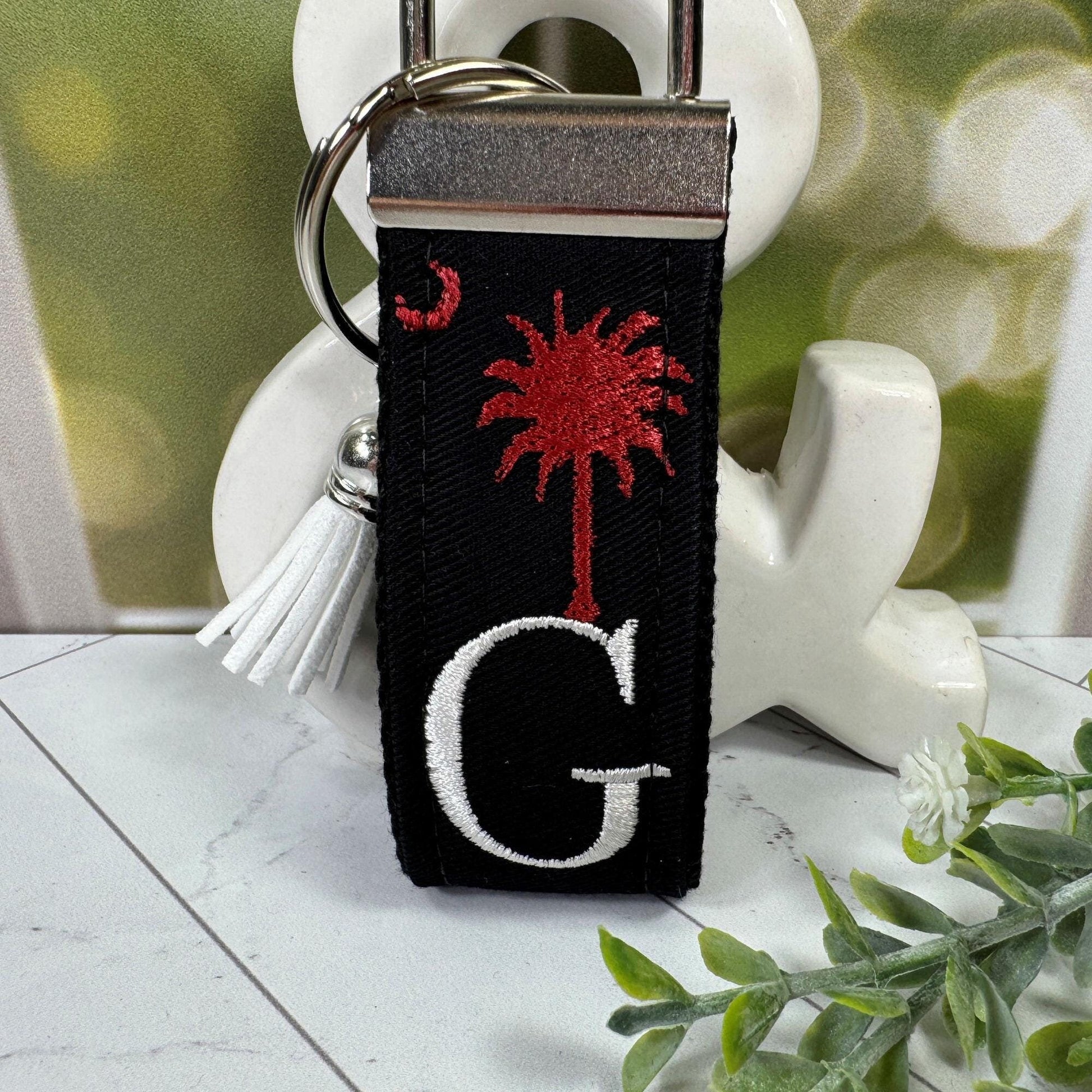 Palmetto Tree and Crescent Moon Keychain, South Carolina Gifts, Customizable Keychain, Initial Keychain, Luggage Tag, Retirement Gifts