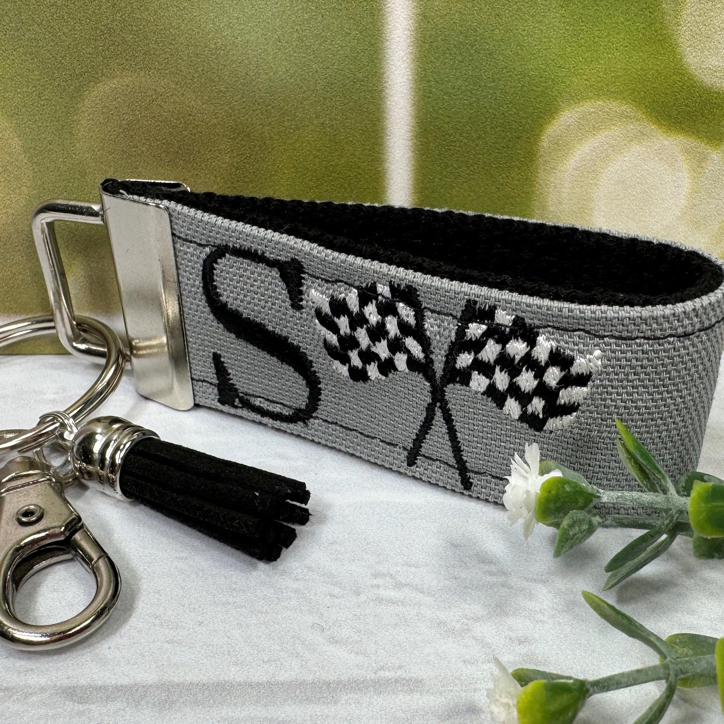 Handmade Racing Flag Keychain, Racing Checks, Racing Gifts, Racing Fans, Initial Keychain, Male Teacher Gifts, Checkered Flag, mens keychain