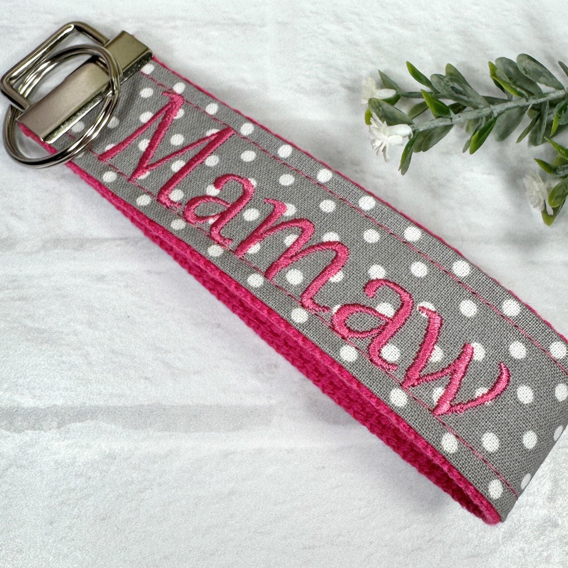Mamaw Keychain, Wristlet keychain, Mamaw Gifts, Gift for Grandma, Grandma mothers day gift, personalized Grandma gift, New Grandma Gifts