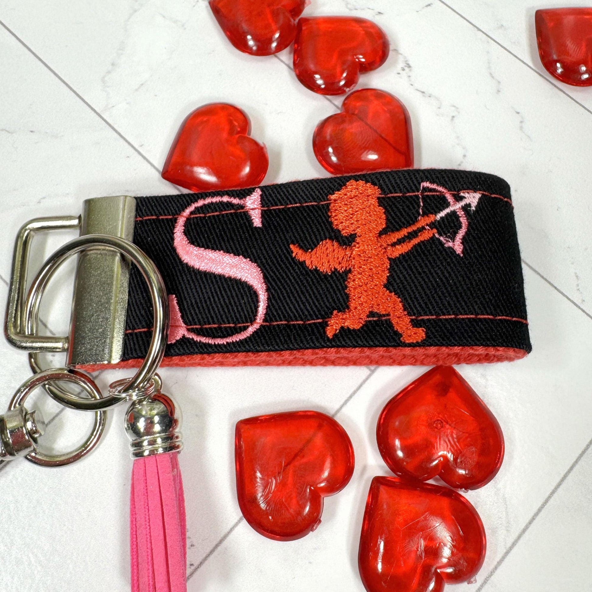 Cute Cupid Keychain, Embroidered keychain, Cupid's Arrow, Initial Keychain, Letter Keychain, Valentine's Day Gift, Personalized Gift for Her