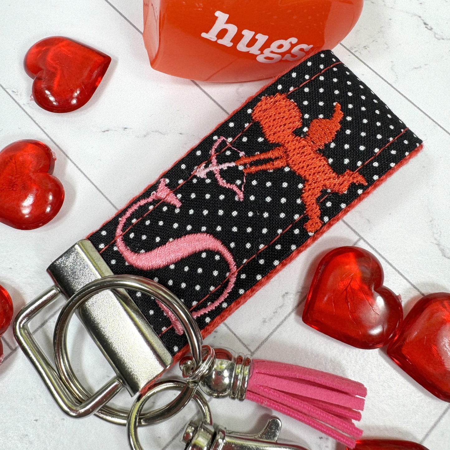 Cute Cupid Keychain, Embroidered keychain, Cupid's Arrow, Initial Keychain, Letter Keychain, Valentine's Day Gift, Personalized Gift for Her