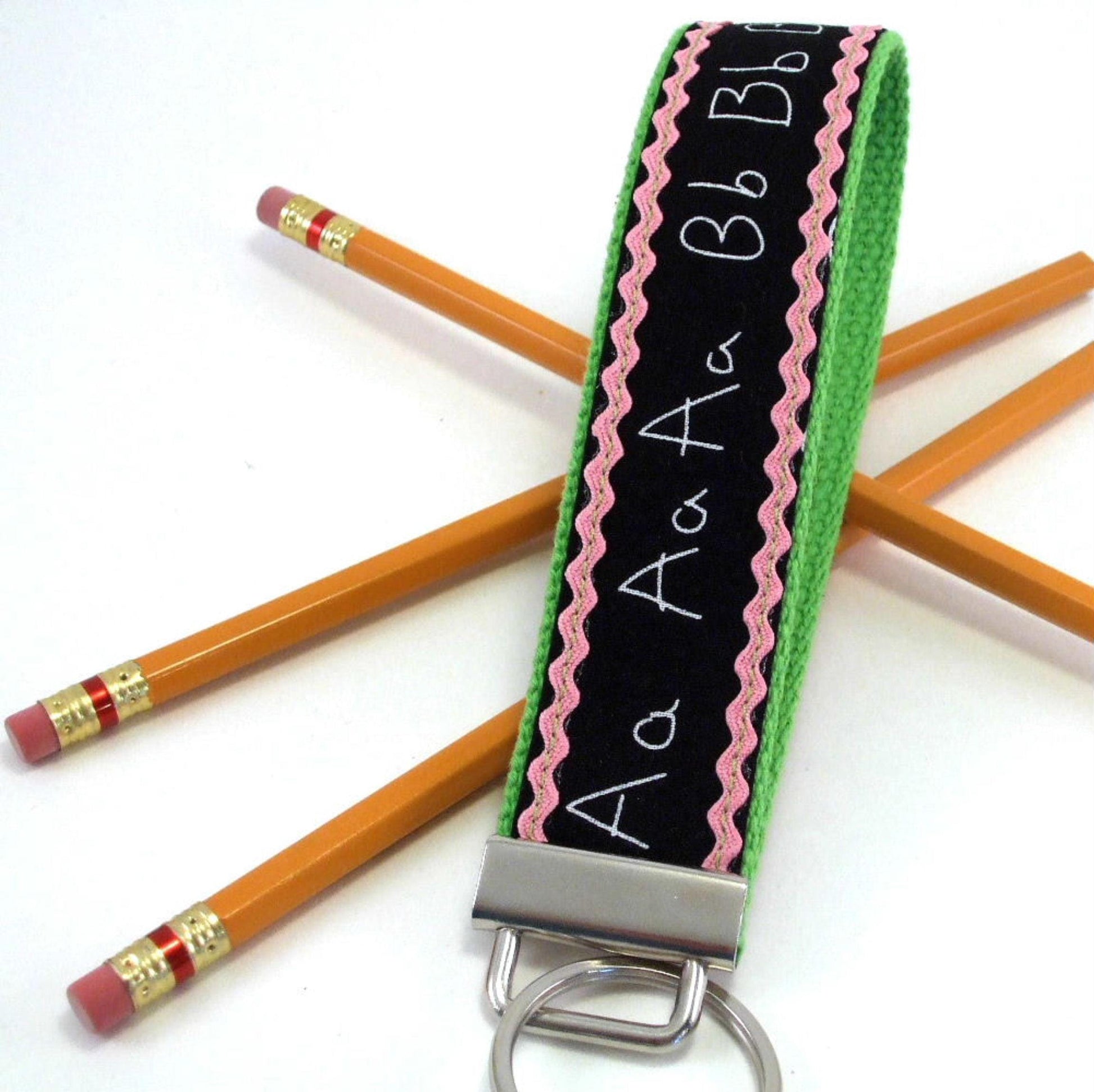 Handmade Teacher Keychain, Nanny Gift, Preschool Teacher Gifts, Teacher Assistant, First Grade Teacher, Daycare Provider Gifts