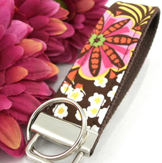 Handmade Floral Keychain, College Graduation Gift for her, I Miss You Gift, Mom Gift from Son