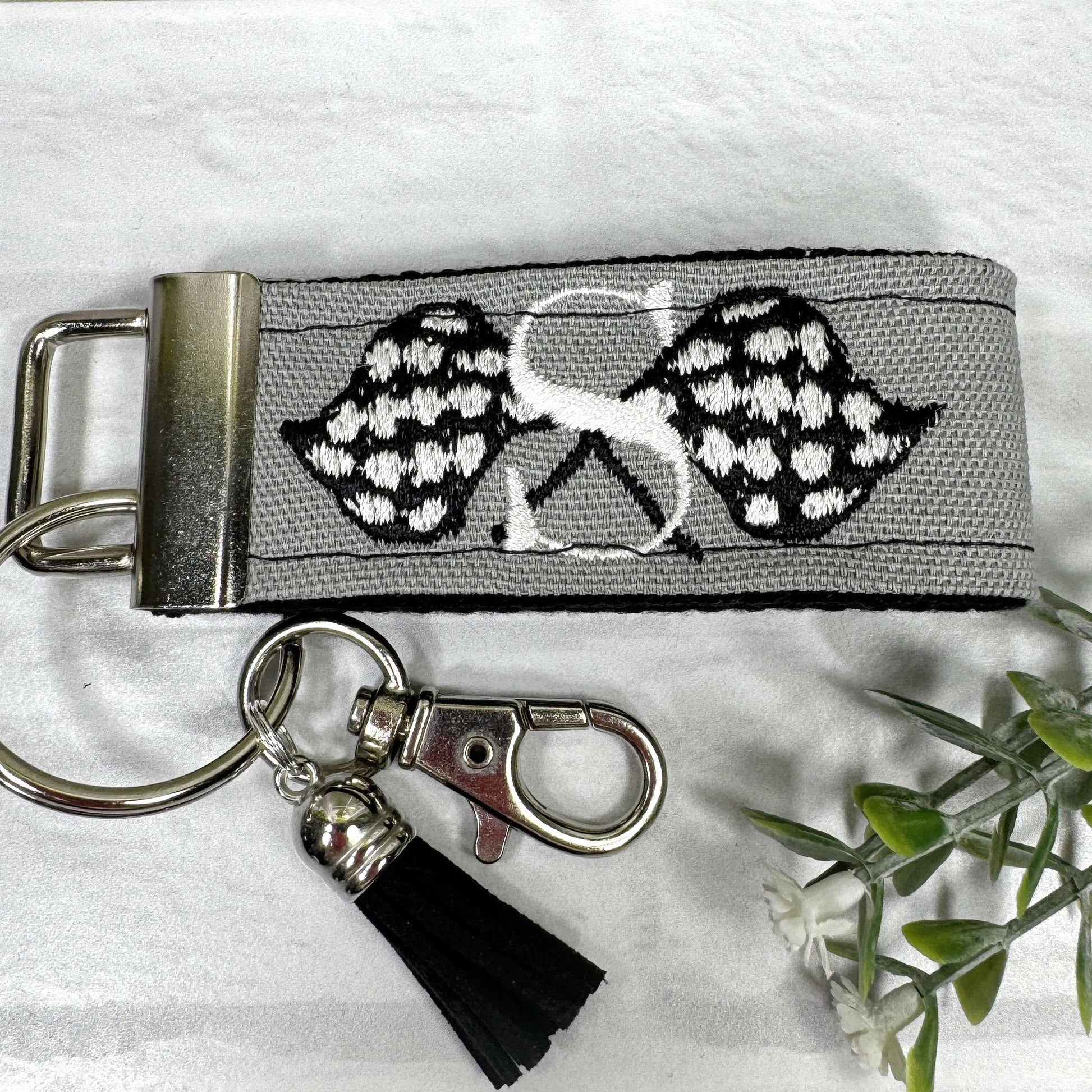 Handmade Racing Flag Keychain, Racing Checks, Racing Gifts, Racing Fans, Initial Keychain, Male Teacher Gifts, Checkered Flag, mens keychain