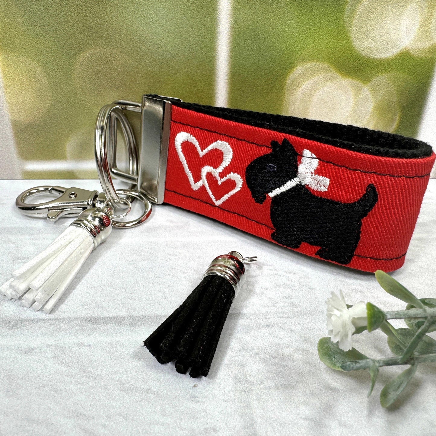 Handmade Scottish Terrier Keychain, Scottie Dog, Scottie Dog Gifts, Scottish Terrier Gifts, Life is Better with a Dog, Gift Keychain