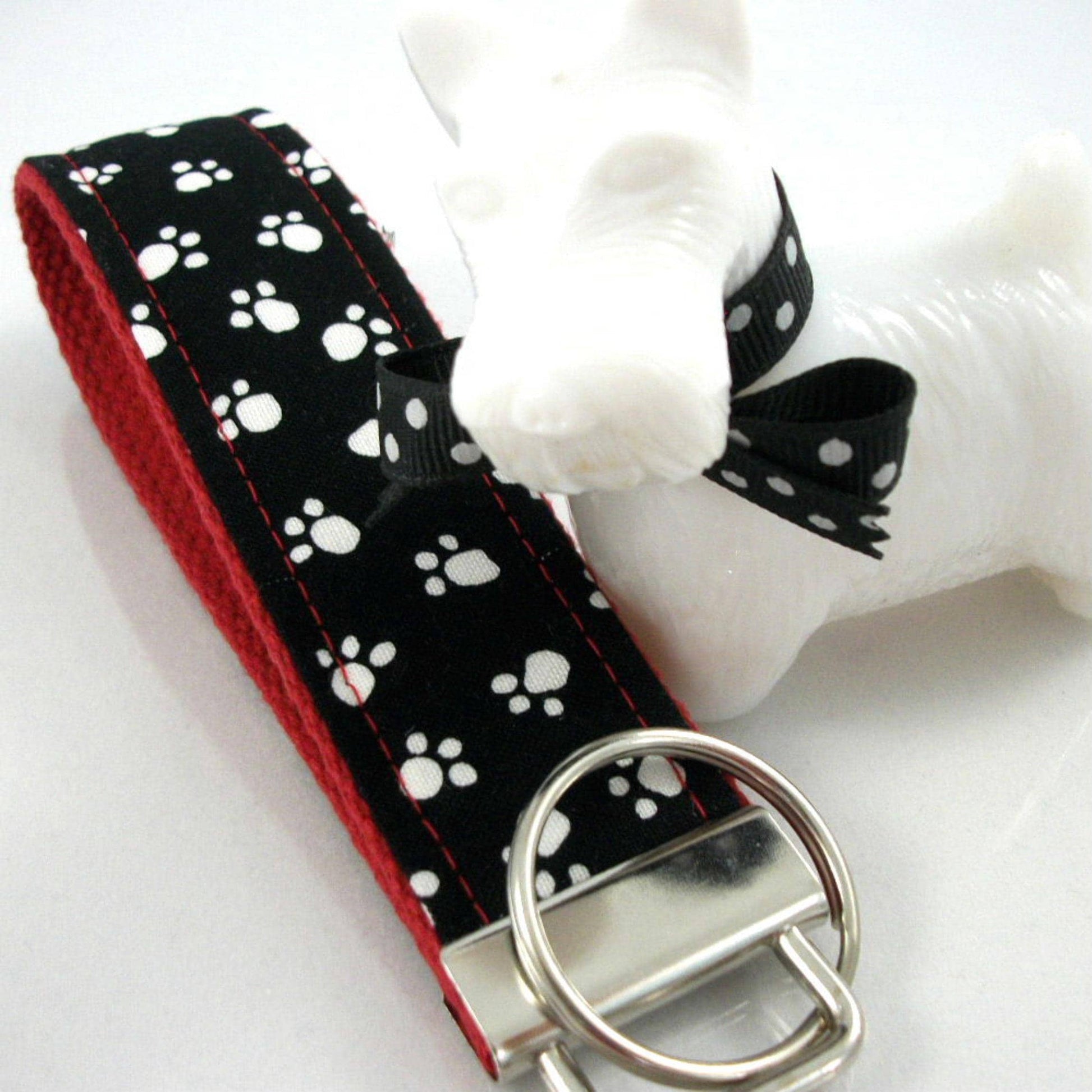 Dog Mom Keychain, Rescue Mom, Vet Tech Gift, Adopt Dog, Dog Sitter, Adopt a Pet, Trending Now, Dog Walker, Wristlet Keychain, Dog Owner gift