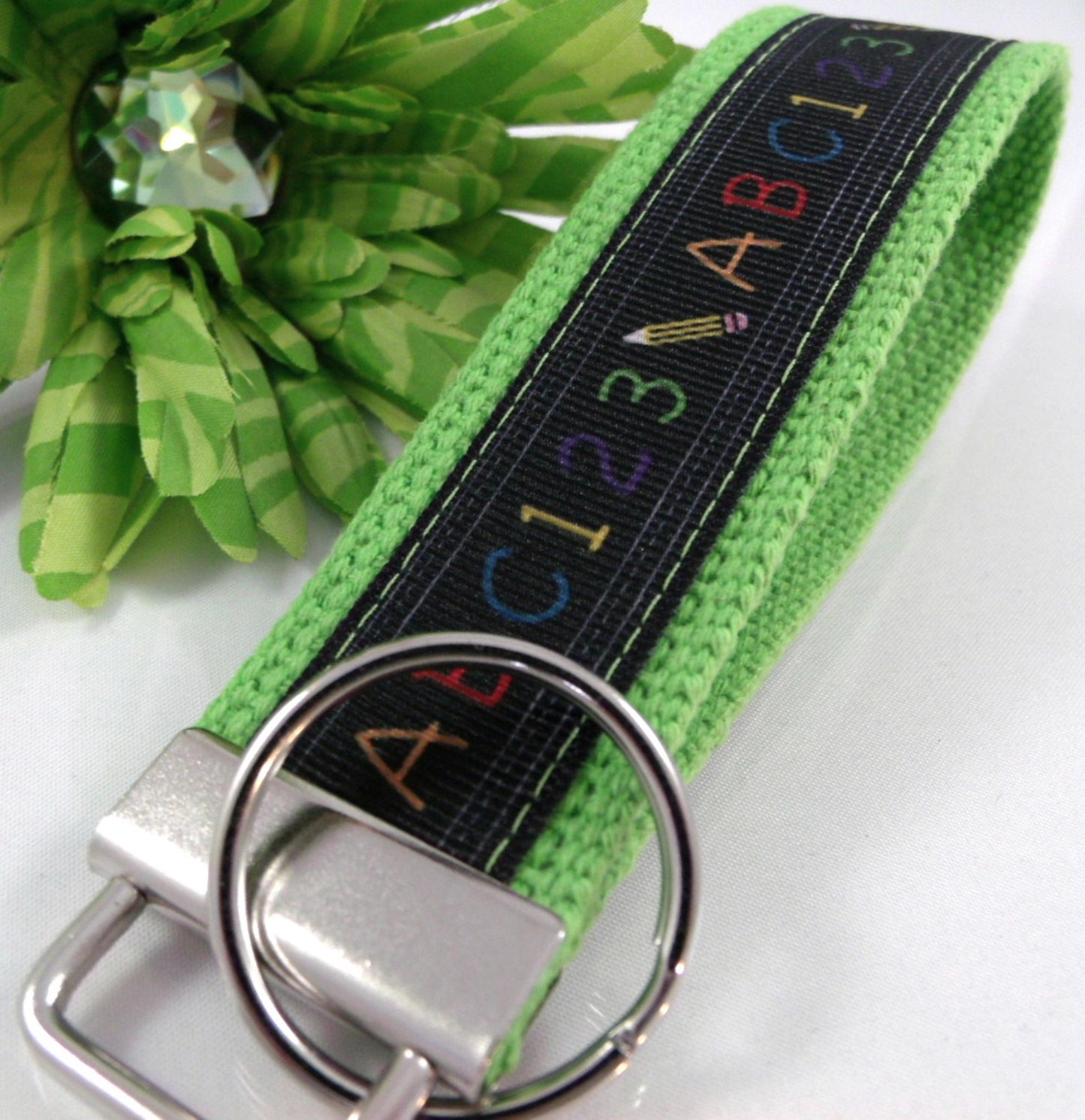 Handmade Teacher Keychain, Nanny Gift, Preschool Teacher Gifts, Teacher Assistant, First Grade Teacher, Daycare Provider Gifts, Trending Now