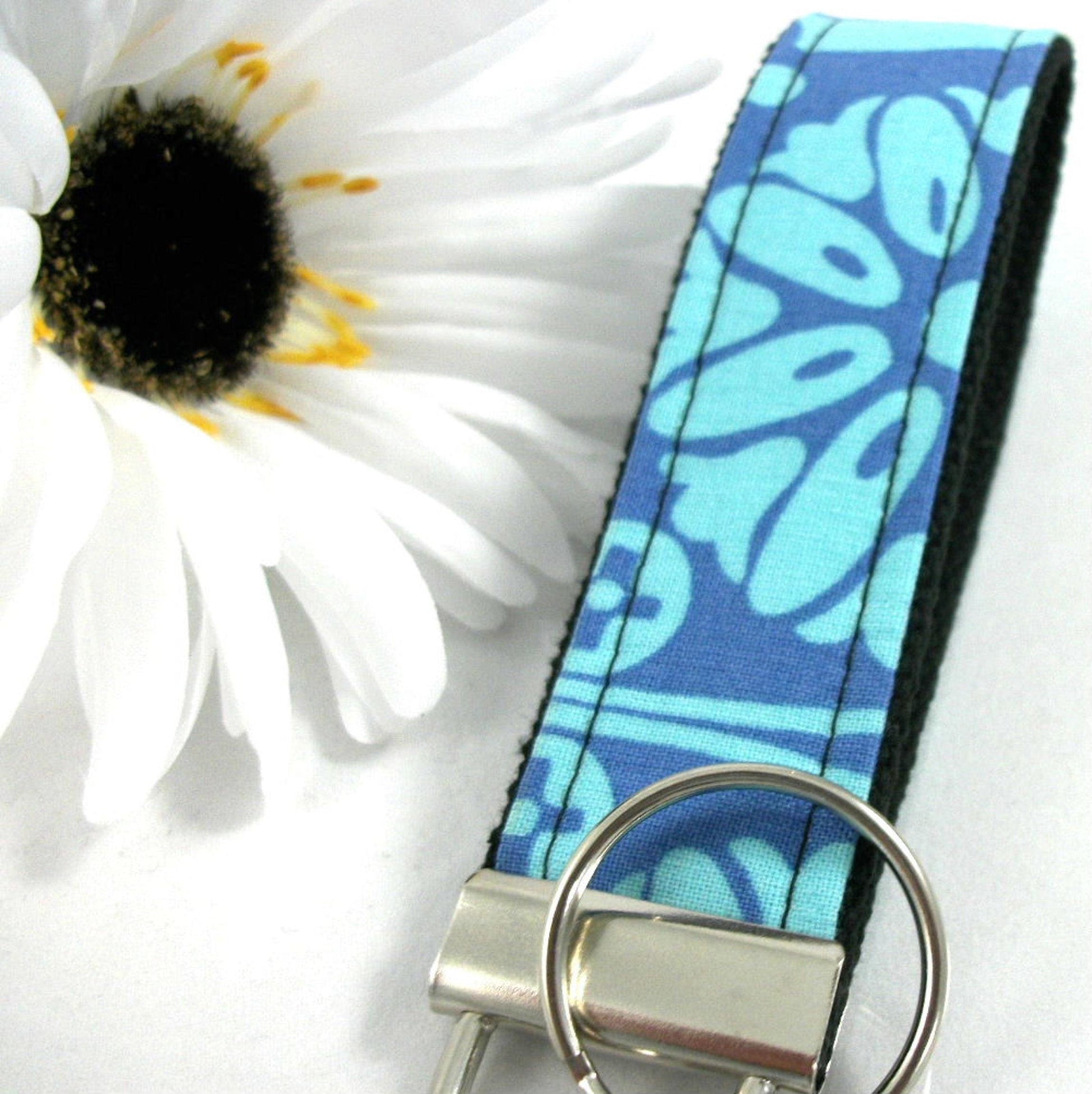 Amy Butler Key Fob SOUL BLOSSOMS Periwinkle