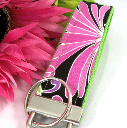 Handmade Floral Keychain, College Graduation Gift for her, I Miss You Gift, Mom Gift from Son