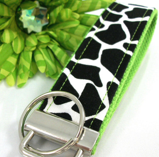 Giraffe Keychain Lime