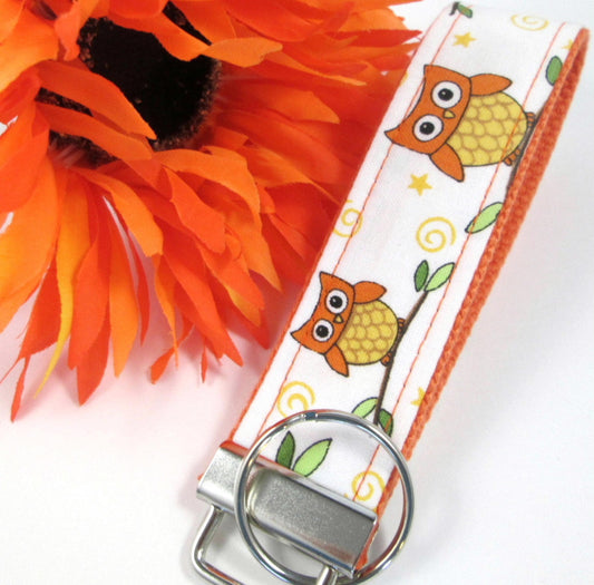 Handmade Wristlet Keychain in Owl Fabric, Librarian Gift, Best Friend Gifts Long Distance, Preschool Teacher Gifts