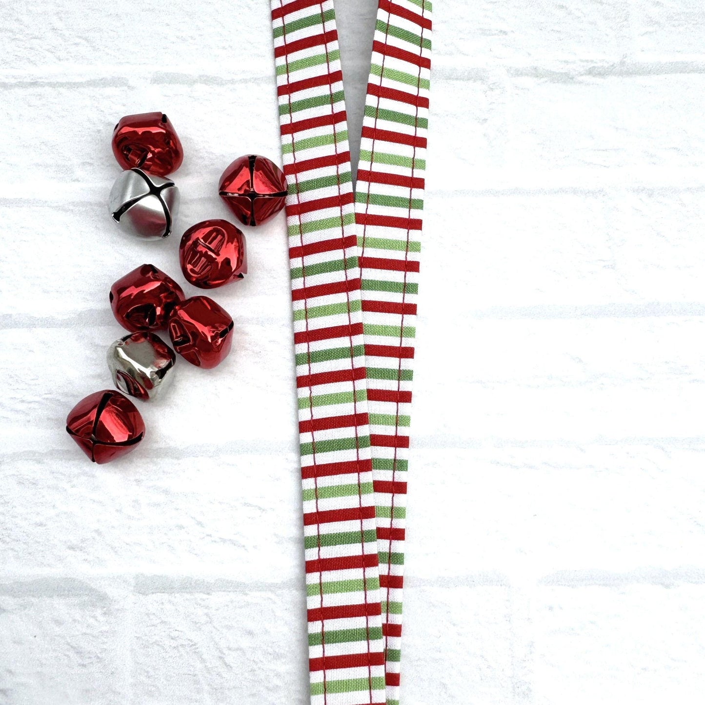 Christmas Lanyard with Festive Stripes, Holiday Lanyard, Striped lanyard, Work Lanyard, Lanyard for teacher, Christmas gift for teacher