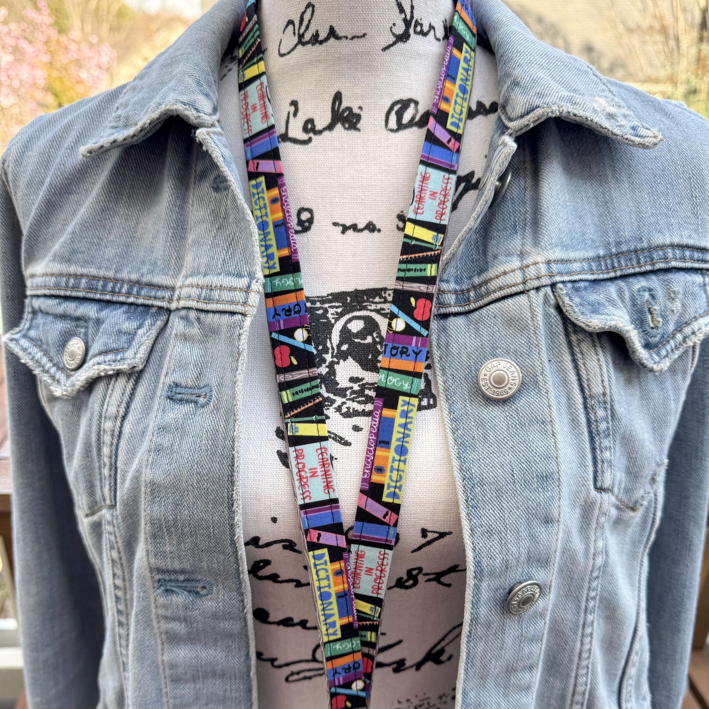 Teacher lanyard with id holder, Lanyard for Teacher, Elementary Teacher Gift, Preschool Teacher, Teacher Life, Librarian Gift, Teacher Aides