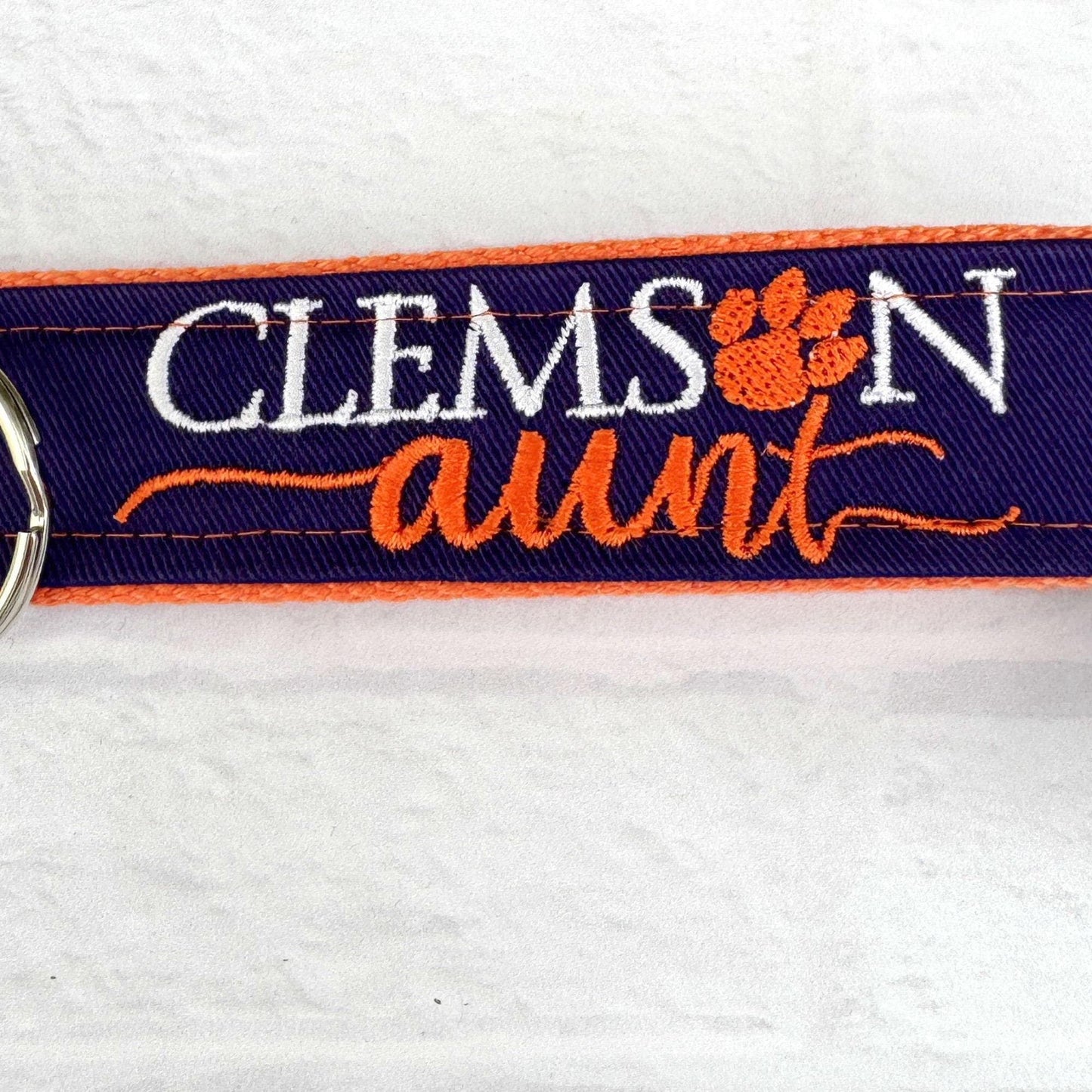 Clemson Aunt Keychain, Approved Crafter License Holder, Clemson Gifts, Clemson Fan, Clemson University, Clemson Graduate, Clemson Tigers