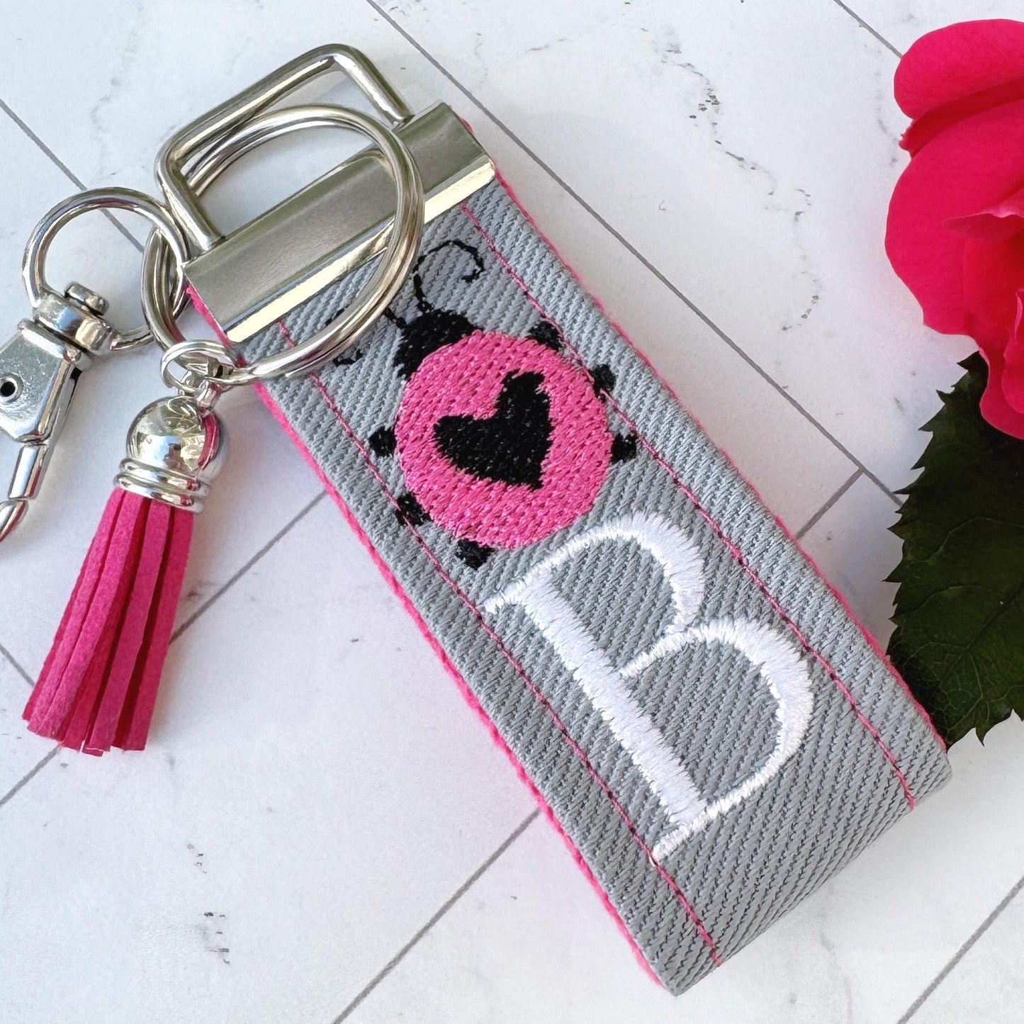 Handmade Ladybug Keychain, Ladybug Gifts, Ladybugs, Initial Keychain, Personalized Gift, Lady bugs, Personalized Keychain, Luggage Tag