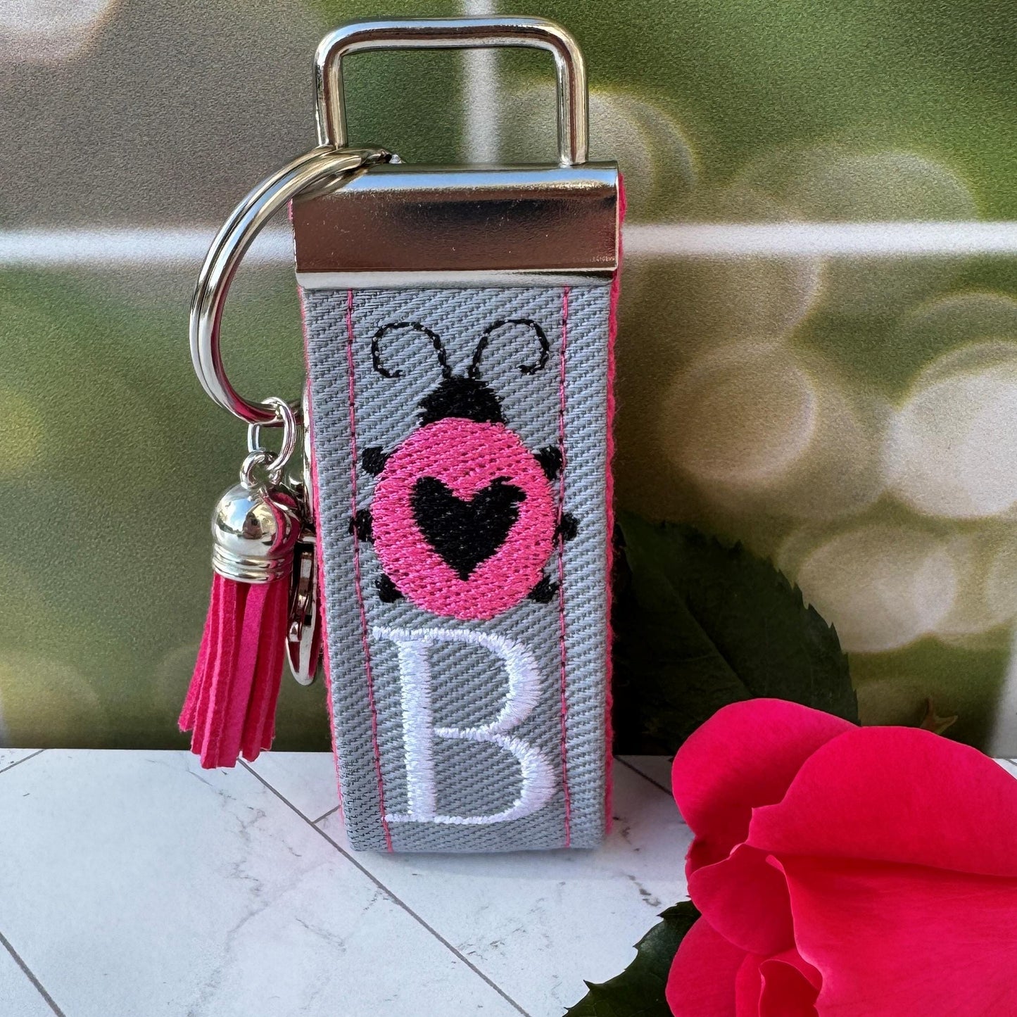 Handmade Ladybug Keychain, Ladybug Gifts, Ladybugs, Initial Keychain, Personalized Gift, Lady bugs, Personalized Keychain, Luggage Tag