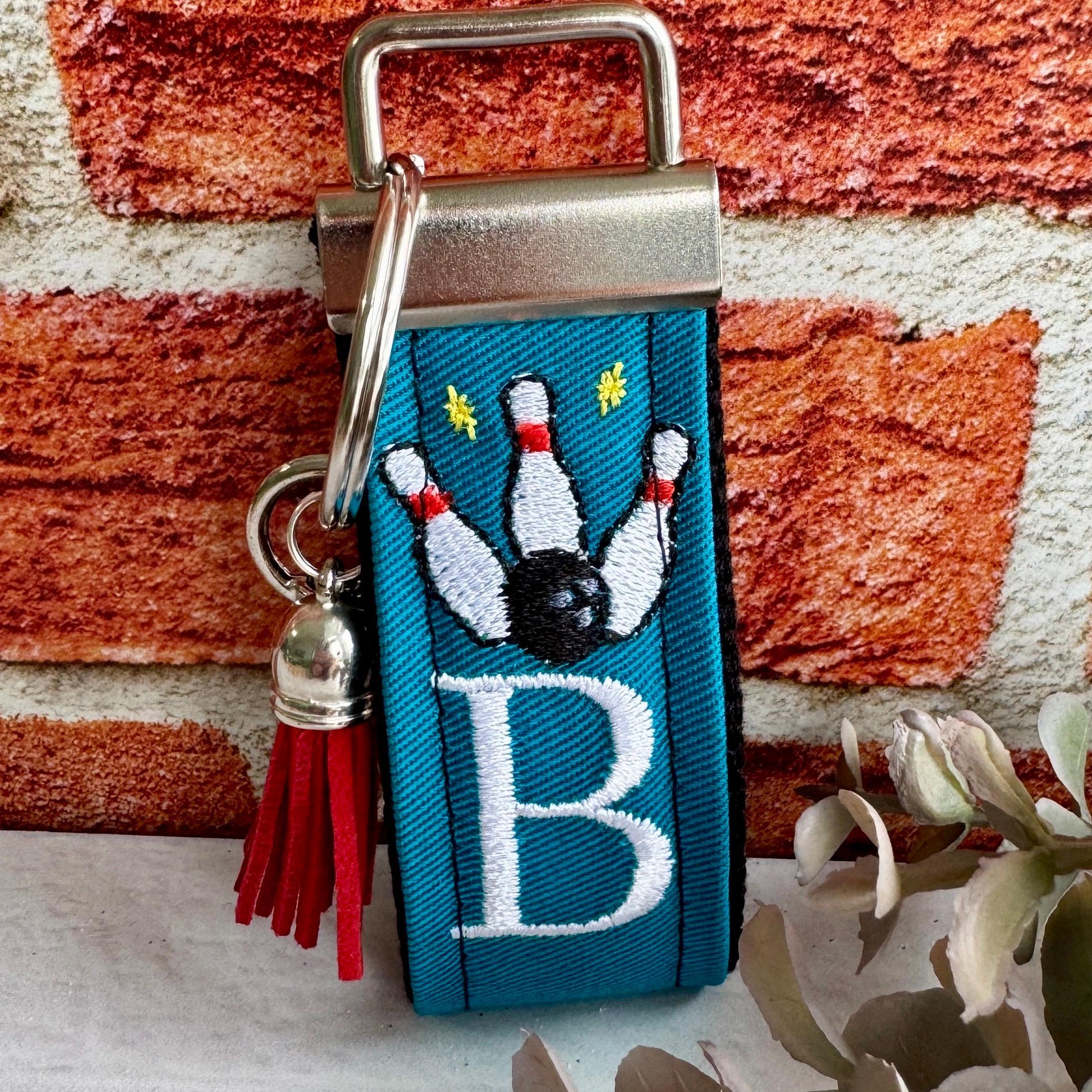 Bowling Keychain, Bowling Gifts, Bowling team, Backpack Keychain, Letter Keychain, Embroidered Keychain, Initial Keychain, Luggage Tag