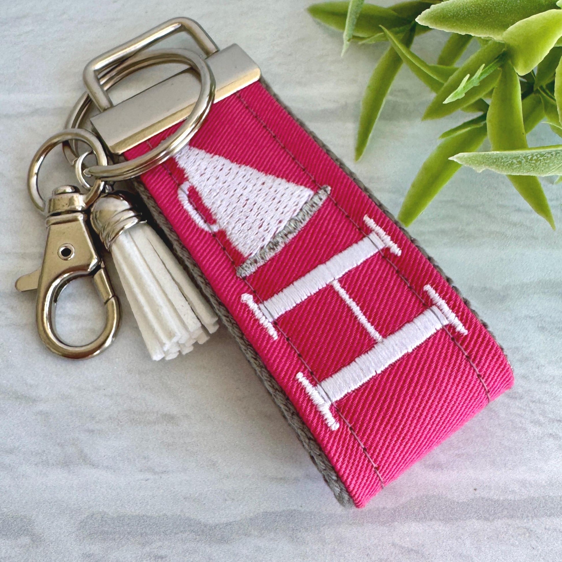 Cheer Keychain, Cheerleader gifts, Cheerleader Coach Gift, Cheer Coach Gift, Cheer Life, Backpack keychain, Cheerleader Mom, Cheer Team gift