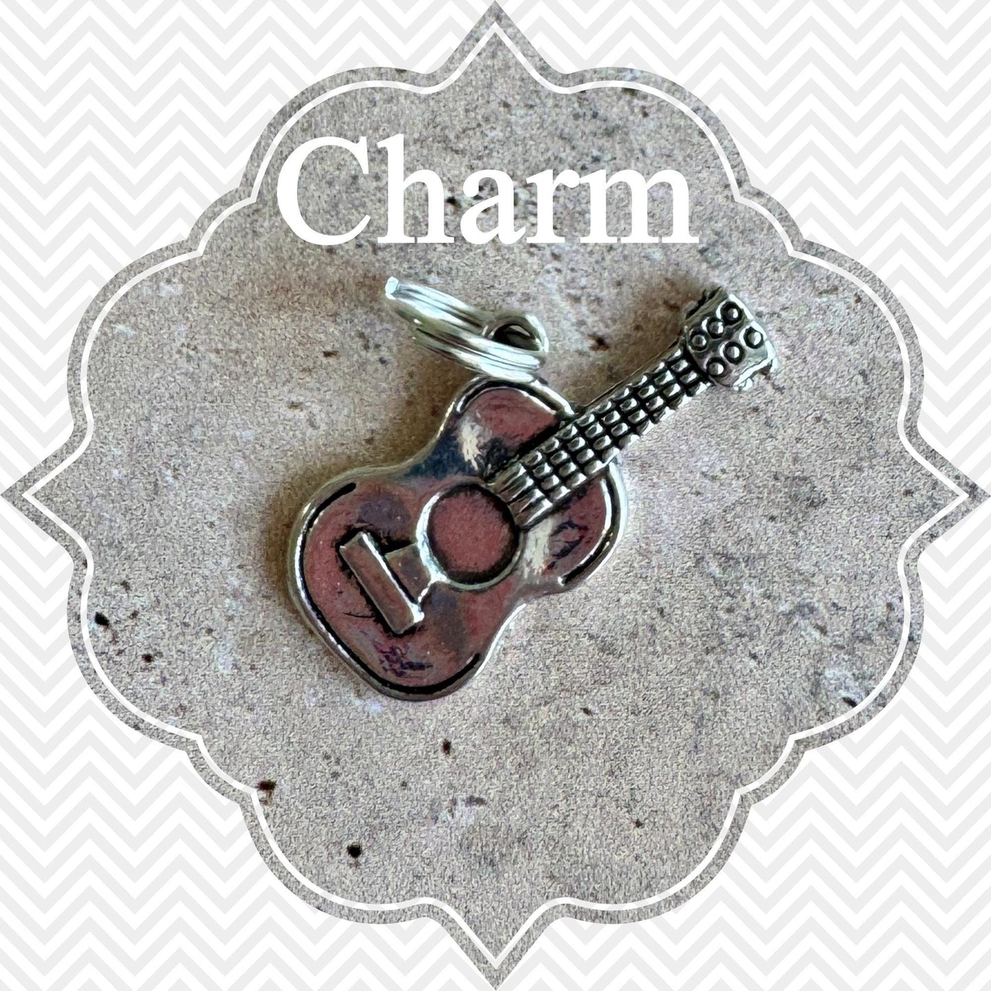 Handmade Guitar Keychain, Guitar Gift, Guitar Teacher Gift, Music Teacher Gift, Guitar Player Gifts, Guitar player keychain, guitar student