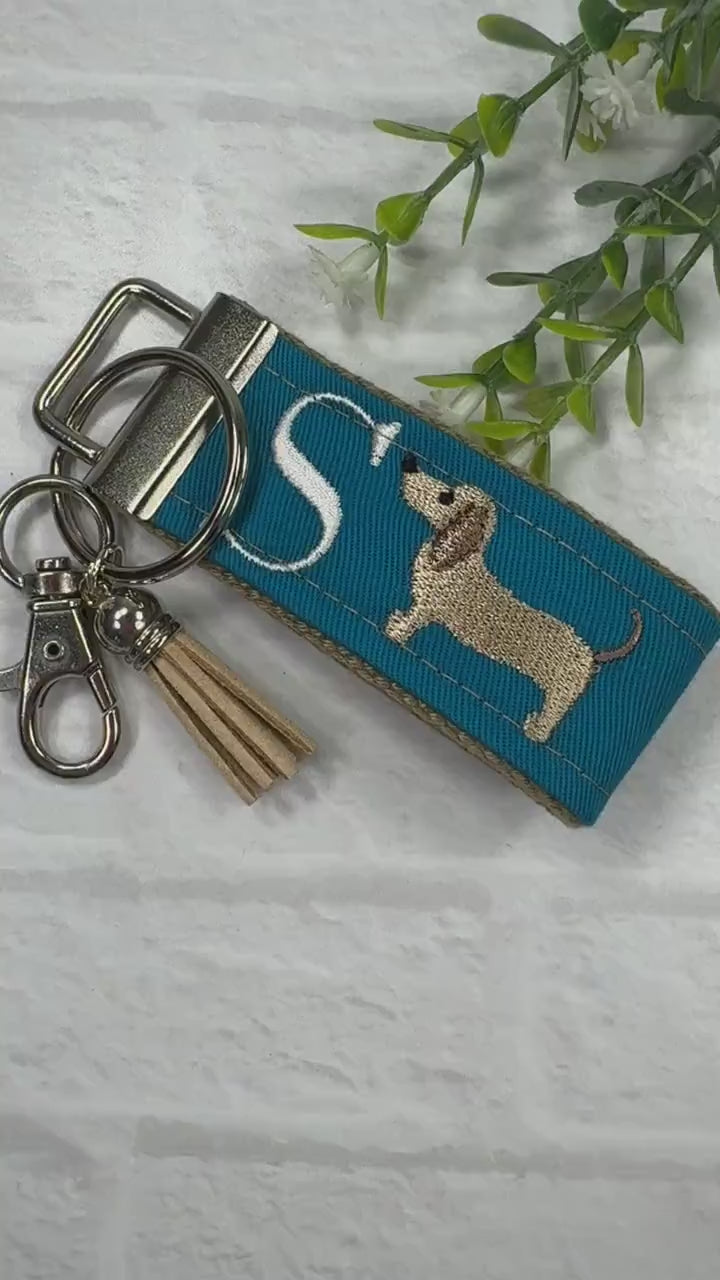 Handmade Dachshund Keychain, Dachshund Mom, Dachshund Gift, Pet Keychain, Dachshund Dog, Sausage Dog, Dachshund Gifts, Dog Memory Gift