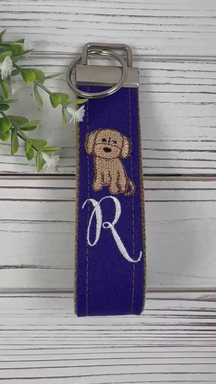Goldendoodle Keychain, Doodle Mom, GoldenDoodle Gifts, Popular Right Now, Personalized Gift, Personalized Keychain, Wristlet Keychain