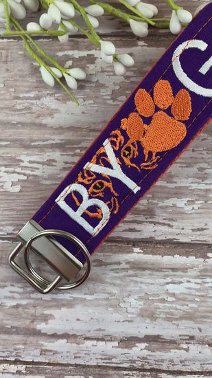 Clemson Wristlet Keychain, Approved Crafter License Holder, Wrist Keychain for Her, Key fob Wristlet, Keychain Wristlet, Clemson Tigers