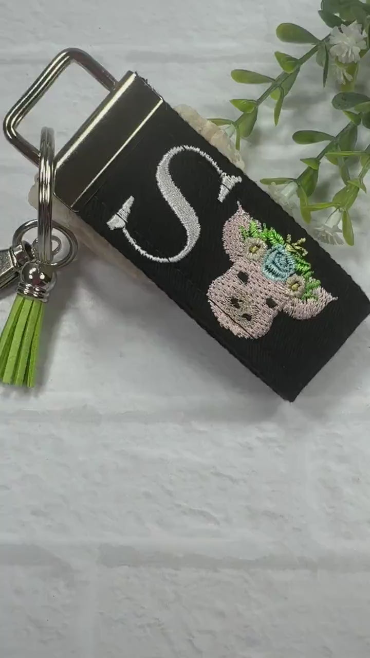 Pig Keychain, Pig Gifts, Pig Gift, Backpack Keychain, Letter Keychain, Embroidered Keychain, Cool Keychain, Luggage Tag, Pet Pig, Cute Pig