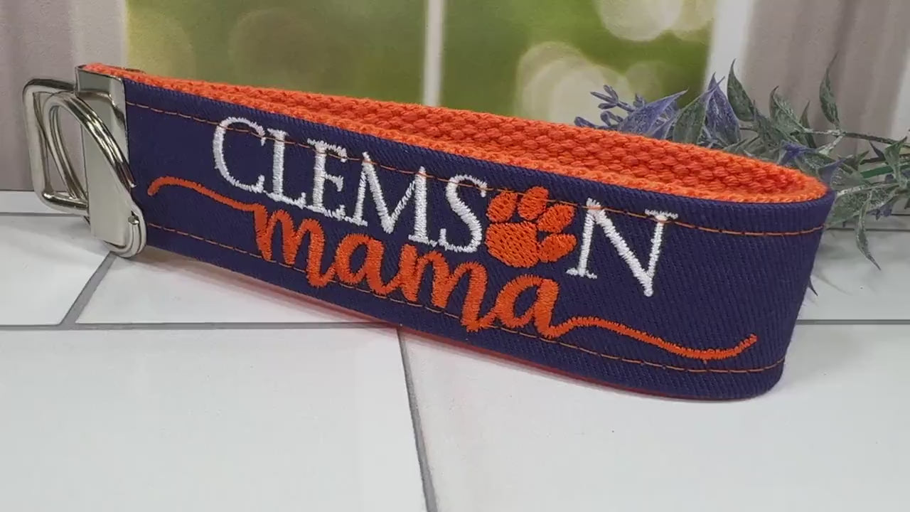 Clemson Mama Keychain, Approved Crafter License Holder, Clemson Gifts, Clemson Fan, Clemson University, Clemson Graduate, Clemson Tigers