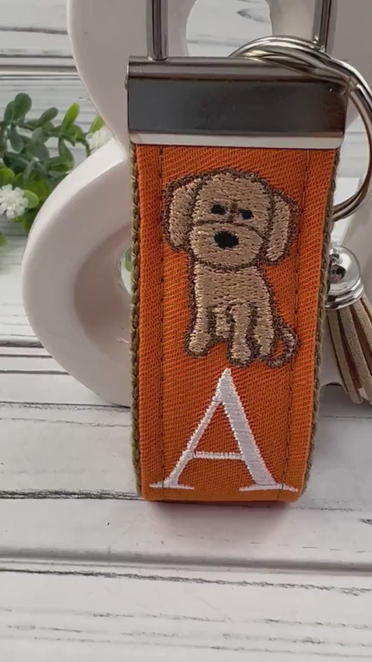 Handmade Golden Doodle Keychain, Doodle Mom, Golden Doodle Gift, Popular Right Now, Personalized Gift, Personalized Keychain, Luggage Tag