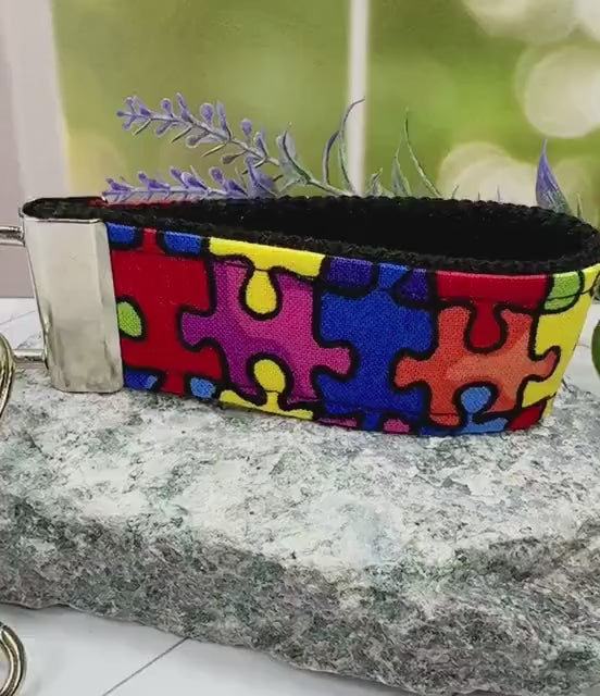 Handmade Autism Keychain, Autism Awareness,  Autism Teacher Gift, Autism Puzzle Piece, Autism Mom, Autistic Pride, Autistic Adult Gift