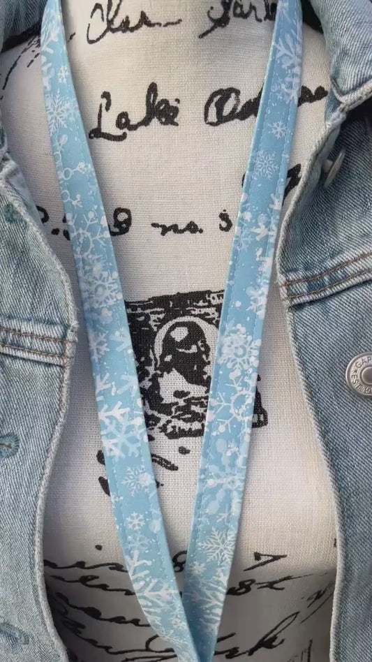 Handmade Snowflake Lanyard, Snowflakes Gift, Lanyard for Badge , Cute Lanyard for Keys, Cool Lanyard, Teacher Breakaway Lanyard, Useful Gift