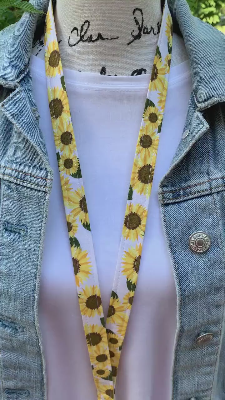 Sunflower Lanyard | Fabric Lanyard | Badge ID Holder | Name Tag Lanyard | Keychain | Lanyard for Keys | Floral Lanyard | Sunflowers