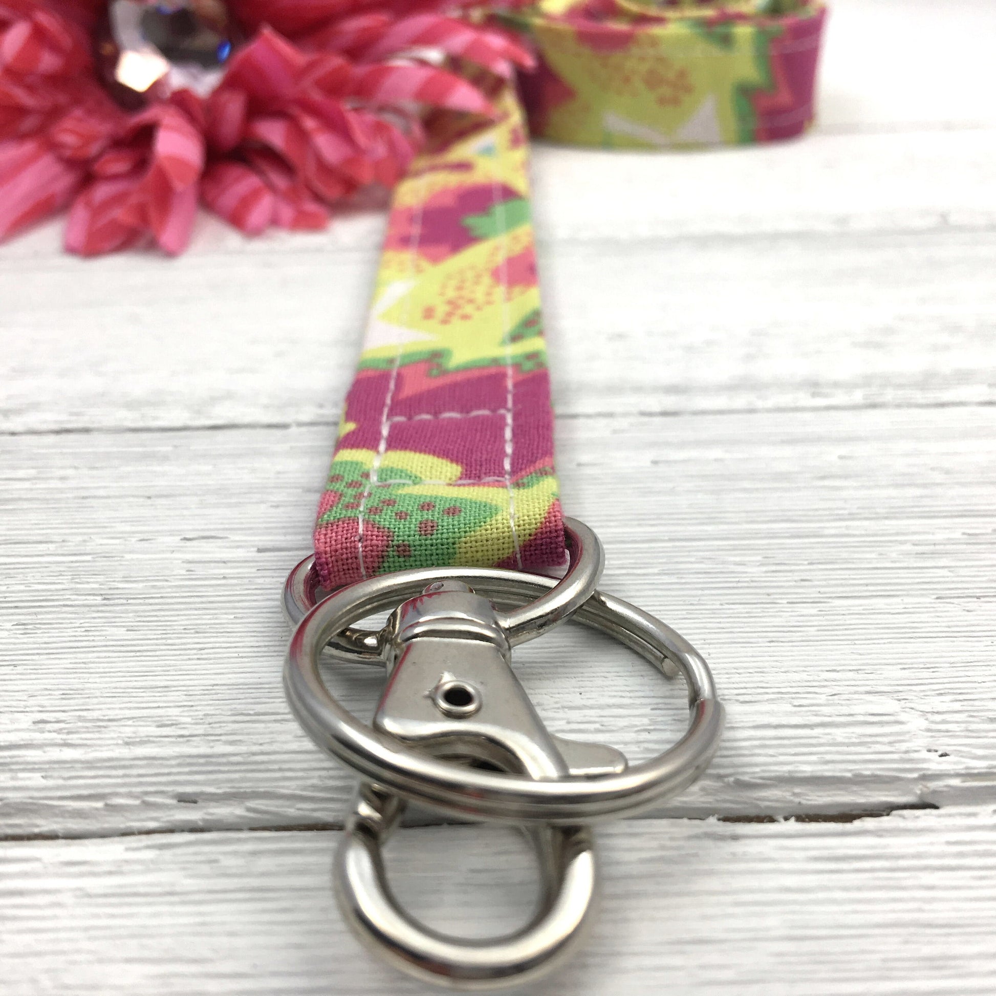 Floral lanyard, Lanyard for Keys, Trending Now, Teacher Life, Lanyard for Badge, Lanyard Keychain, Nurse Lanyard, Fabric Lanyard, Nurse Life
