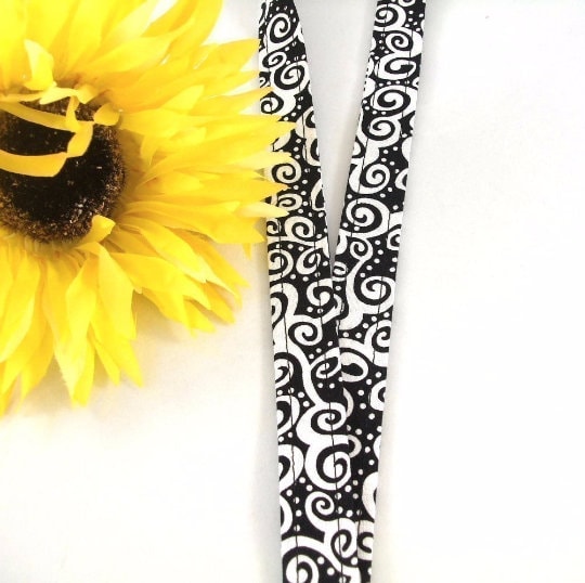 Floral lanyard, Lanyard for Keys, Trending Now, Teacher Life, Lanyard for Badge, Lanyard Keychain, Nurse Lanyard, Fabric Lanyard, Nurse Life