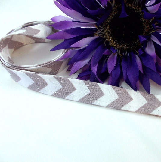 Chevron Lanyard Grey and White