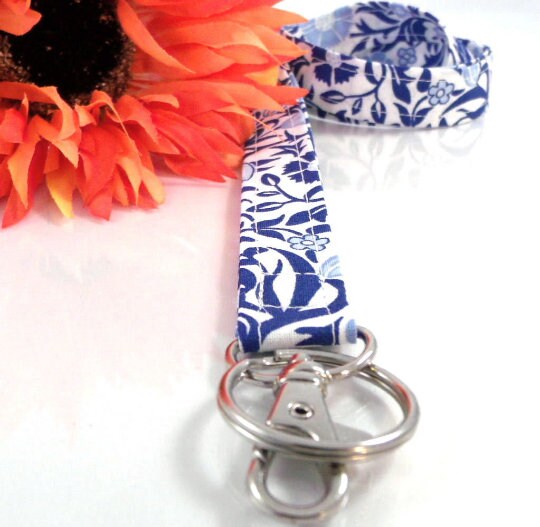 Blue Lanyard for Badge, Flower Lanyard, Lanyard Teacher, Fabric Lanyard, Floral Lanyard, New Teacher Gift, Nurse Life, Lanyard for keys