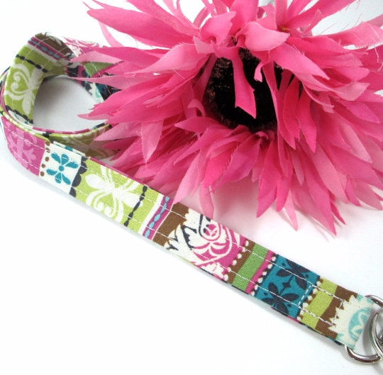 Floral lanyard, Lanyard for Keys, Trending Now, Teacher Life, Lanyard for Badge, Lanyard Keychain, Nurse Lanyard, Fabric Lanyard, Nurse Life