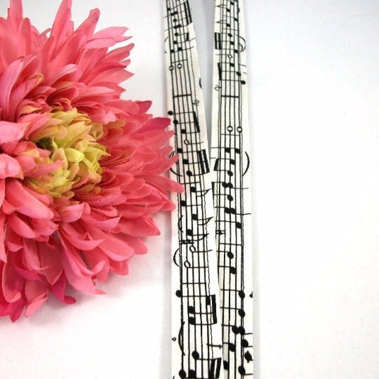 Handmade Music Lanyard for Keys, Popular Right Now, Lanyard with ID Holder, Trending Now, Librarian Gifts, Piano Teacher Gift, Music Gifts