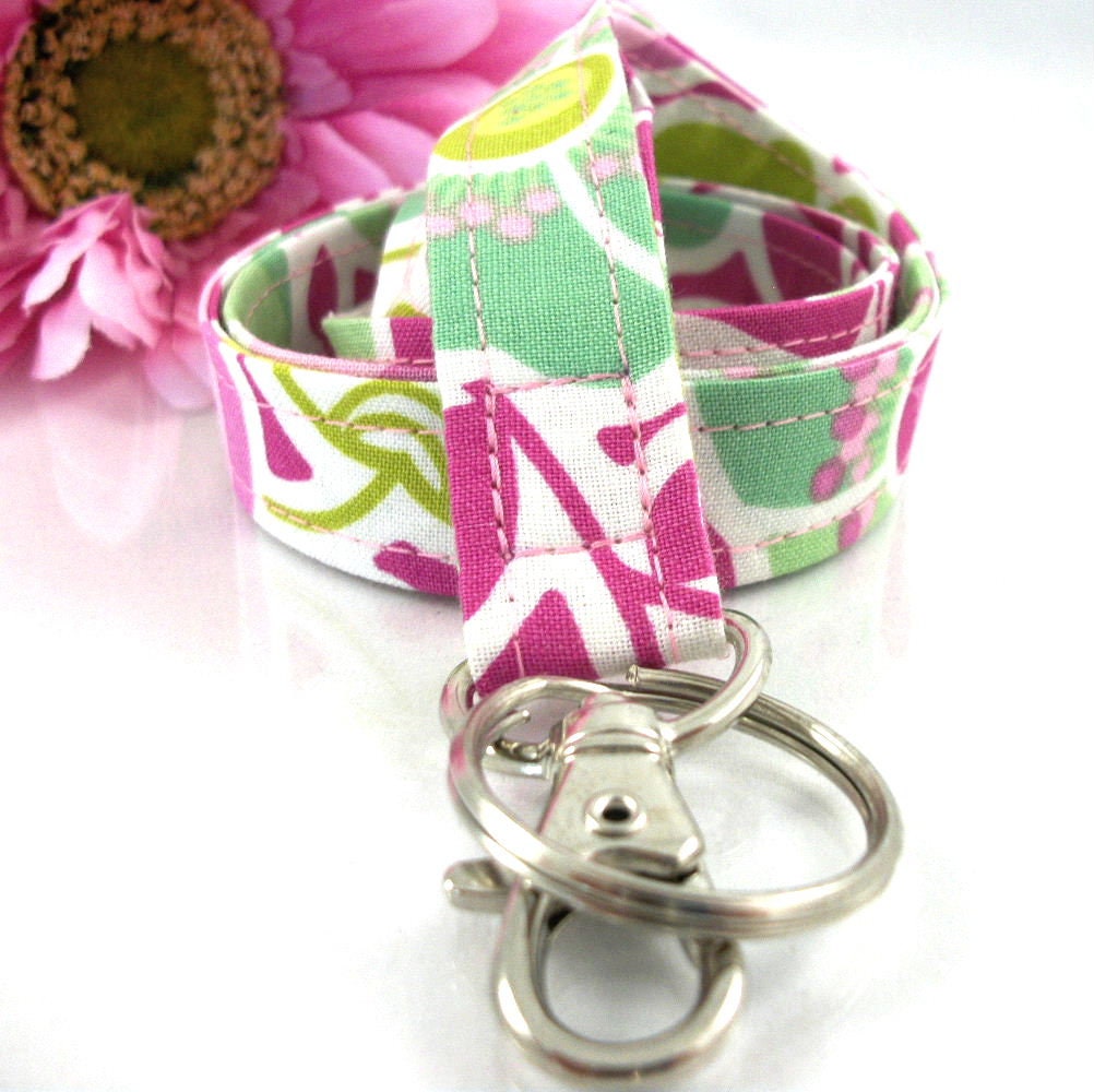 Floral lanyard, Lanyard for Keys, Trending Now, Teacher Life, Lanyard for Badge, Lanyard Keychain, Nurse Lanyard, Fabric Lanyard, Nurse Life