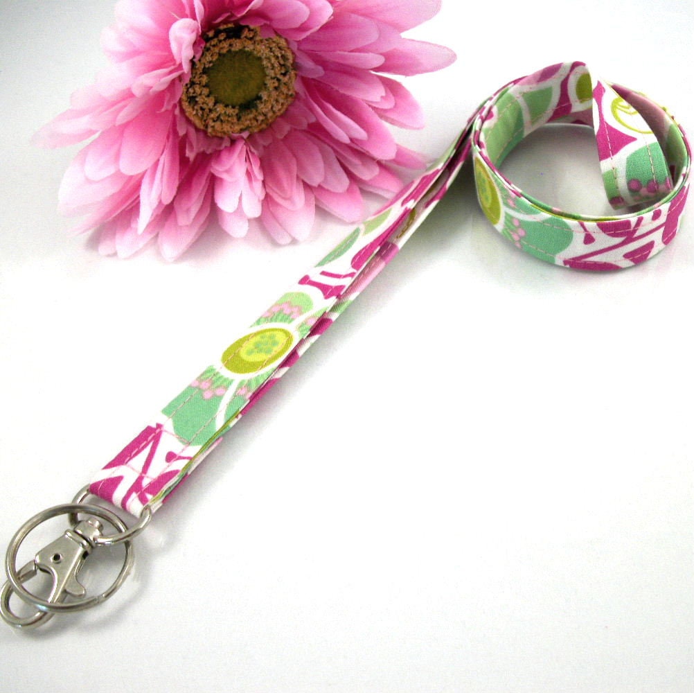 Floral lanyard, Lanyard for Keys, Trending Now, Teacher Life, Lanyard for Badge, Lanyard Keychain, Nurse Lanyard, Fabric Lanyard, Nurse Life