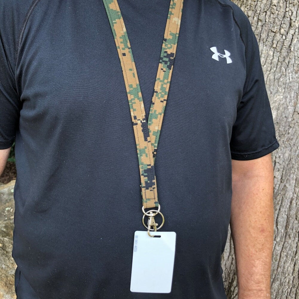 Camo Lanyards for Men Keychain Gift for Men